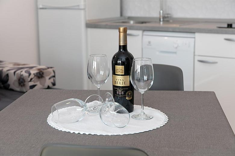 Apartmani “Karla” Promajna Dış mekan fotoğraf